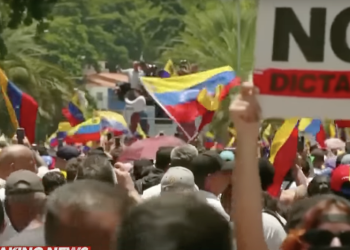 Venezuela’s Maduro Refuses To Leave Power As His Political Opponents Come Under Threat Of Arrest